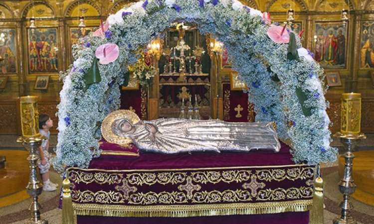 Τα Εγκώμια και ο Επιτάφιος της Παναγίας στην Ορθόδοξη λατρεία